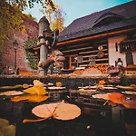 Romantik U Raka Hotel