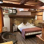 Hotel Romantik U Raka Prague